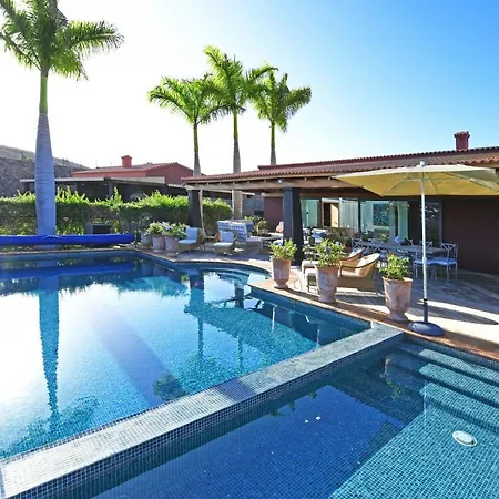 Salobre Imperial La Canela Holiday home *