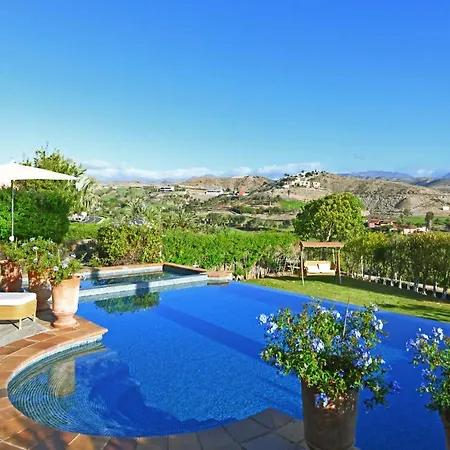 Salobre Imperial La Canela Holiday home *